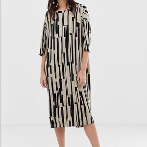 Monki crew neck oversized jersey dress sz large